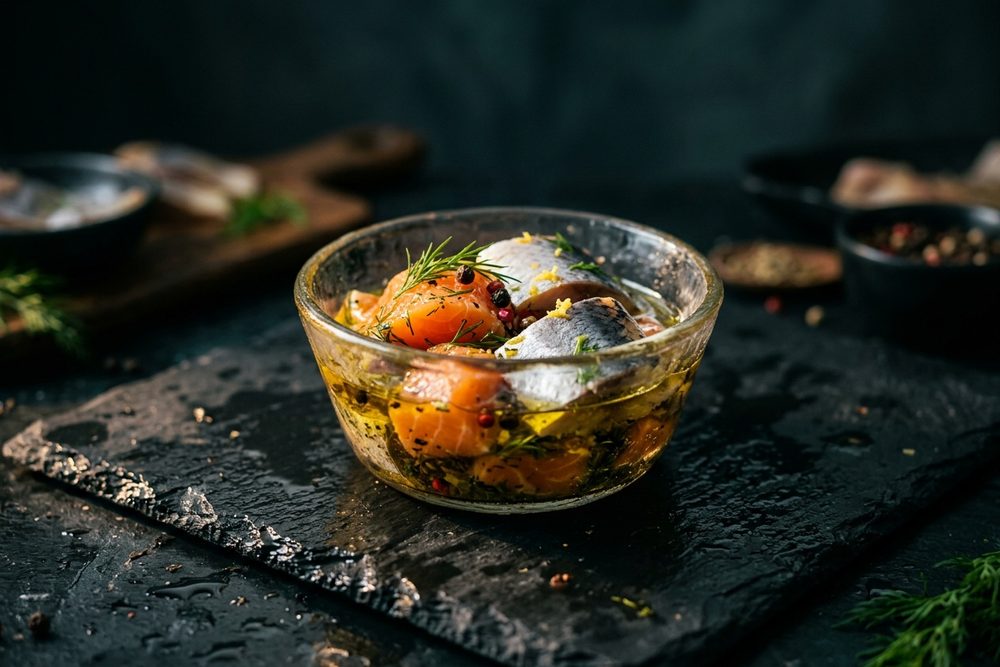 Ассорти форель и сельдь, кусочки в масле, 200 г